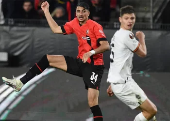 بازل الأقرب للتعاقد مع إبراهيم صلاح