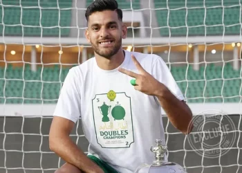 مروان زيلة، لاعب الرجاء البيضاوي السابق، يعود بقوة إلى ليبيا