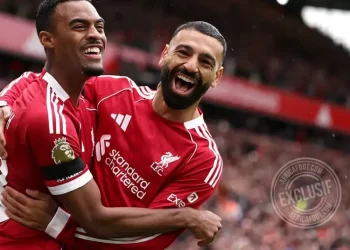 تيتي كامارا يتحدث عن وضع صلاح الذي يُثير انقسامًا داخل ليفربول