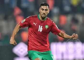 أيمن بركوك يوقع رسميًا عقدًا لمدة عامين ونصف مع الرجاء