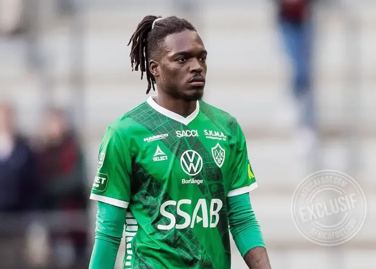 كامويس يختار الأهلي: النادي المصري يُنهي صفقة انتقال استراتيجية