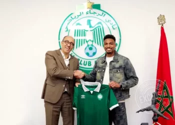 أيوب الأملود إلى الرجاء: الكشف عن التفاصيل المالية لعقده