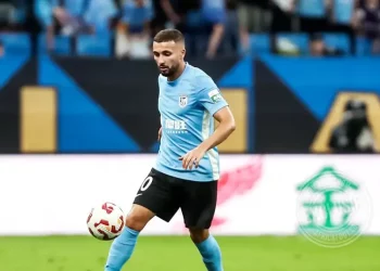 يضع زكريا الأبيض شرطًا للانضمام إلى نادي كورينثيانز البرازيلي.