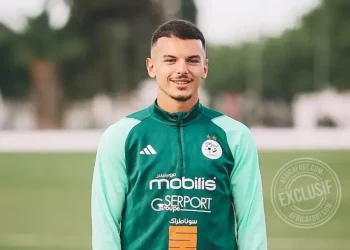 بدر الدين بوعناني يستعد لمغادرة شتوتغارت – اجتماع حاسم مع الإدارة متوقع