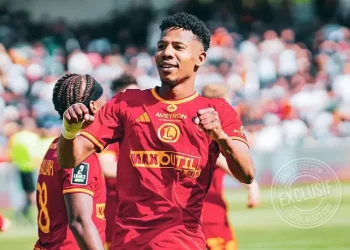 يُثير توفيق بن طيب ضجة في سوق الانتقالات.